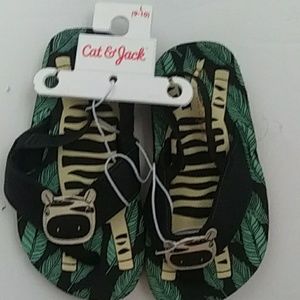 Children's 9-10 sandals cat and Jack